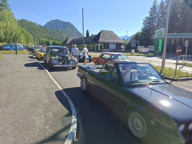 R8