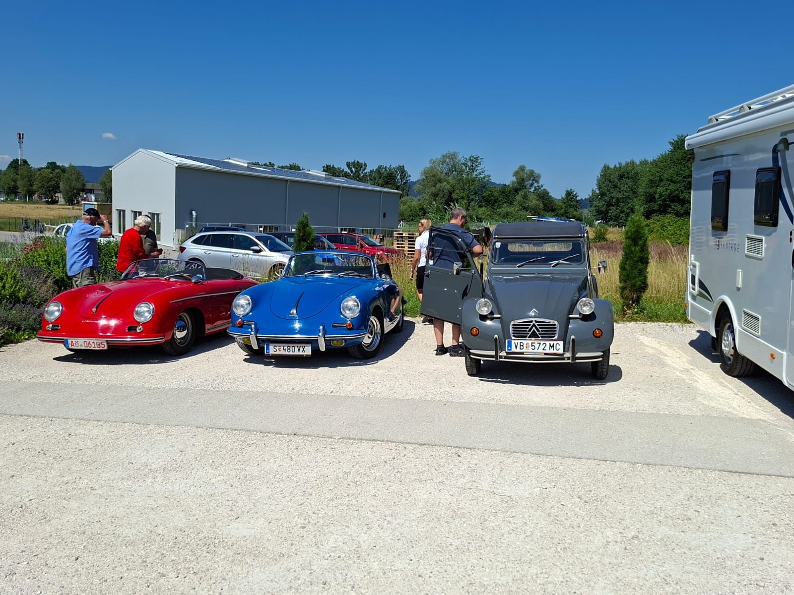 V6